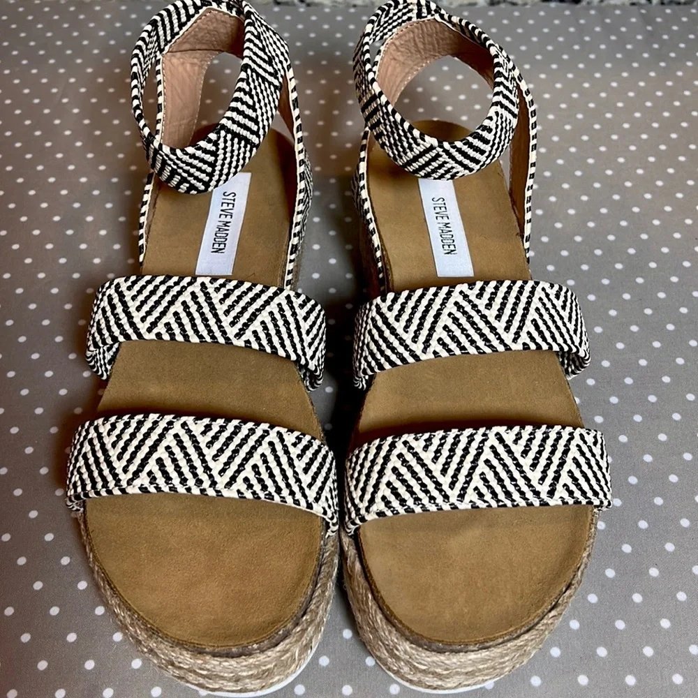 Steve Madden Platform Sandals